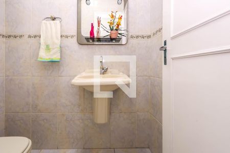 Lavabo de casa à venda com 2 quartos, 114m² em Vila Gumercindo, São Paulo