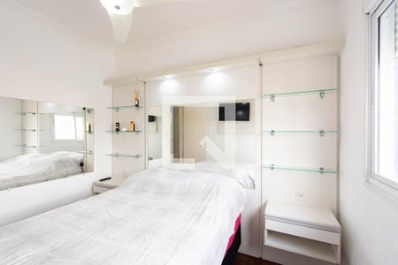 Quarto 1 de apartamento à venda com 2 quartos, 43m² em Guajuviras, Canoas