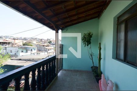 Casa 2 - Varanda de casa à venda com 7 quartos, 193m² em Santa Cruz, Belo Horizonte