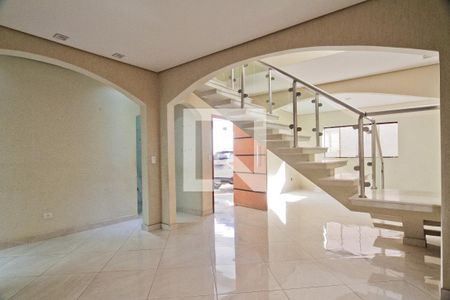 Sala de casa à venda com 4 quartos, 250m² em Vila Palmeiras, São Paulo