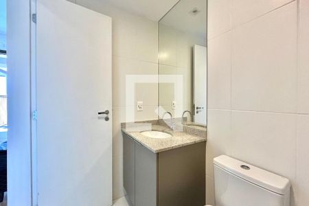 Banheiro de kitnet/studio para alugar com 1 quarto, 26m² em Vila Clementino, São Paulo