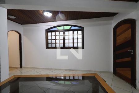 Sala 2 de casa à venda com 6 quartos, 400m² em Vila Carrão, São Paulo