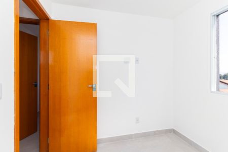 Quarto 1 de apartamento para alugar com 2 quartos, 40m² em Parque Sonia, São Paulo