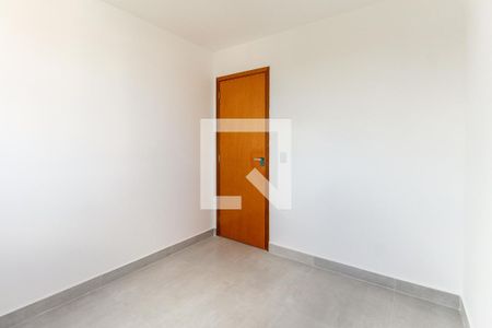 Quarto 1 de apartamento para alugar com 2 quartos, 40m² em Parque Sonia, São Paulo