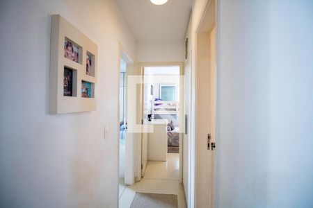 Corredor de apartamento à venda com 2 quartos, 71m² em Campo Belo, São Paulo