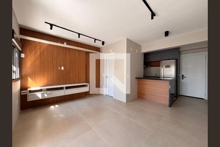 Sala/Cozinha de apartamento à venda com 1 quarto, 63m² em Indianópolis, São Paulo