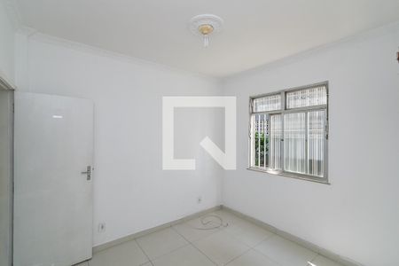 Quarto 1 de apartamento para alugar com 4 quartos, 80m² em Irajá, Rio de Janeiro