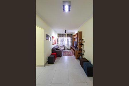 Sala de apartamento para alugar com 2 quartos, 78m² em Vila Tupi, Praia Grande