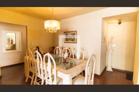 Sala de apartamento à venda com 4 quartos, 304m² em Icaraí, Niterói