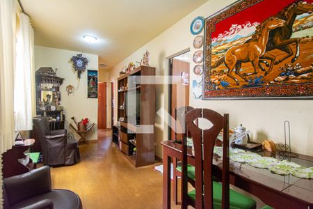 Sala de apartamento à venda com 3 quartos, 70m² em Sagrada Família, Belo Horizonte