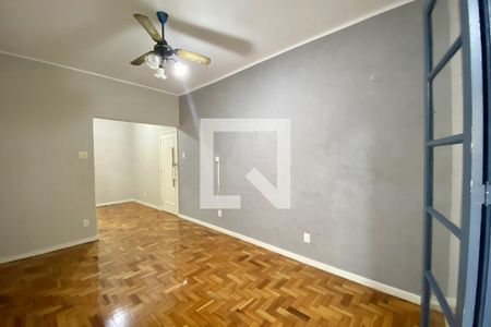 Sala de apartamento à venda com 2 quartos, 75m² em Copacabana, Rio de Janeiro