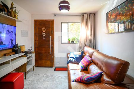 Sala de casa à venda com 2 quartos, 80m² em Vila Gumercindo, São Paulo