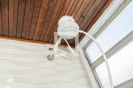 Banheiro de apartamento para alugar com 1 quarto, 35m² em Irajá, Rio de Janeiro