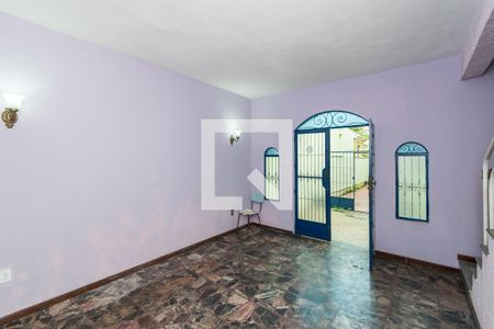 Sala de casa à venda com 2 quartos, 210m² em Vila da Penha, Rio de Janeiro