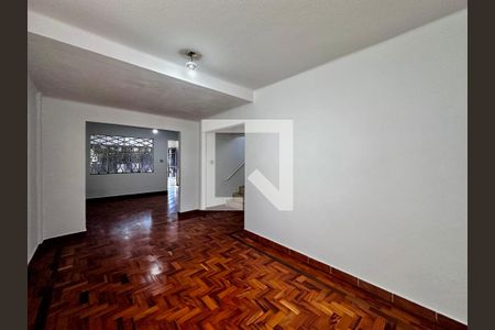 Sala de casa à venda com 3 quartos, 250m² em Campo Belo, São Paulo
