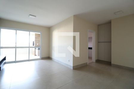 Sala de apartamento para alugar com 3 quartos, 125m² em Patrimônio, Uberlândia