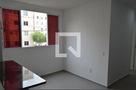 Sala  de apartamento à venda com 2 quartos, 45m² em Curicica, Rio de Janeiro