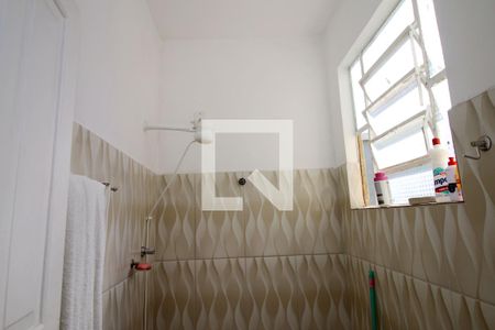 Banheiro de apartamento à venda com 1 quarto, 61m² em Irajá, Rio de Janeiro