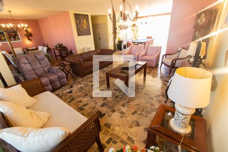 Sala de TV de apartamento à venda com 4 quartos, 571m² em Bosque, Campinas