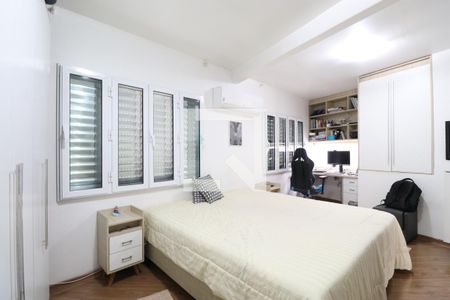 Suíte 1 de casa à venda com 2 quartos, 105m² em Bom Retiro, São Paulo