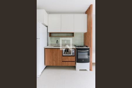 Sala/Cozinha de apartamento para alugar com 1 quarto, 28m² em Vila Butantã, São Paulo