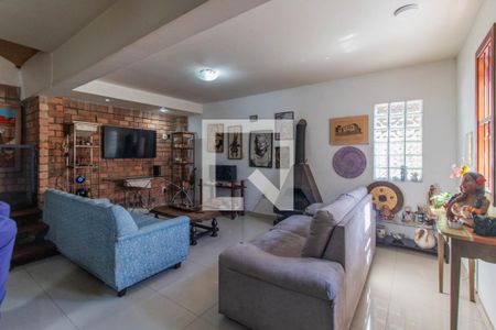 Sala de casa para alugar com 3 quartos, 160m² em Partenon, Porto Alegre
