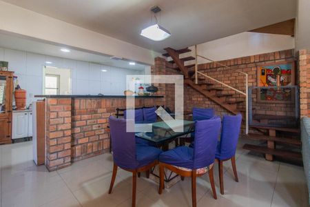 Sala de casa para alugar com 3 quartos, 160m² em Partenon, Porto Alegre