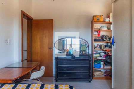 Quarto 1 de casa para alugar com 3 quartos, 160m² em Partenon, Porto Alegre