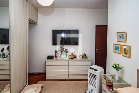 Quarto 1 de casa à venda com 4 quartos, 130m² em Serrano, Belo Horizonte