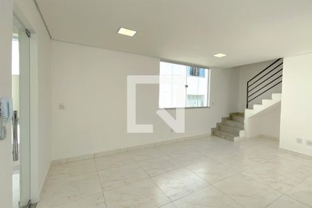 Sala de casa de condomínio à venda com 3 quartos, 83m² em Trevo, Belo Horizonte