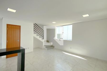 Sala de casa de condomínio à venda com 3 quartos, 83m² em Trevo, Belo Horizonte