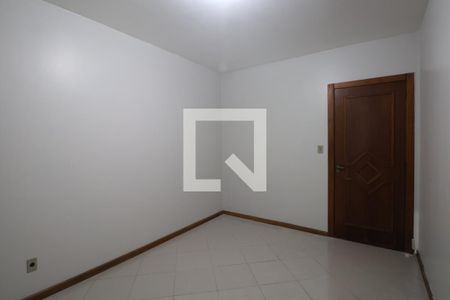 Quarto 1 de casa para alugar com 4 quartos, 300m² em Marechal Rondon, Canoas