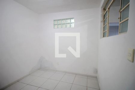 Quarto 1 de casa para alugar com 2 quartos, 40m² em Maria Virgínia, Belo Horizonte