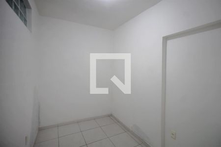 Quarto 2 de casa para alugar com 2 quartos, 40m² em Maria Virgínia, Belo Horizonte