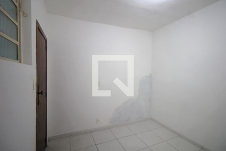 Quarto 1 de casa para alugar com 2 quartos, 40m² em Maria Virgínia, Belo Horizonte