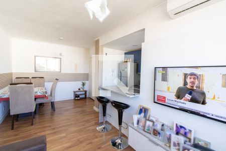 Sala de apartamento à venda com 3 quartos, 62m² em Cristal, Porto Alegre