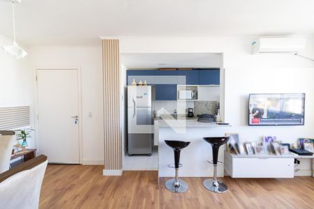 Sala de apartamento à venda com 3 quartos, 62m² em Cristal, Porto Alegre