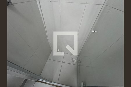 Banheiro de kitnet/studio à venda com 1 quarto, 26m² em Santana, São Paulo