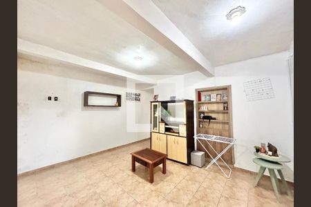 Sala de casa à venda com 2 quartos, 100m² em Ouro Branco, Novo Hamburgo