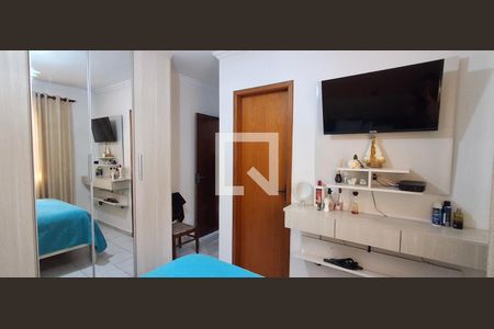 Suíte 1 de casa à venda com 4 quartos, 198m² em Vila Palmares, Santo André