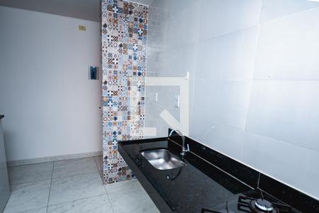 Cozinha de apartamento para alugar com 2 quartos, 45m² em Santa Monica, Belo Horizonte
