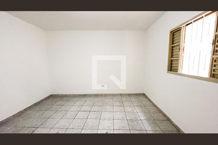 Quarto 1 de casa à venda com 2 quartos, 200m² em Parque Peruche, São Paulo