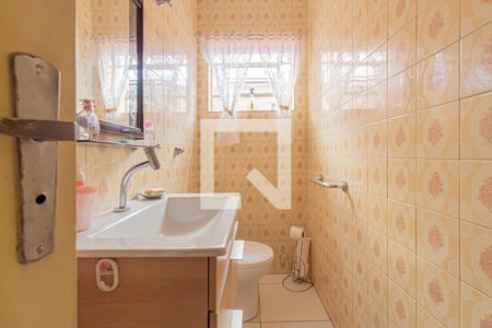 Lavabo da Sala  de casa à venda com 3 quartos, 150m² em Vila Nhocuné, São Paulo