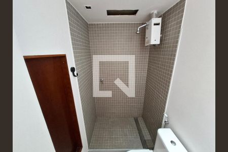 Banheiro de casa para alugar com 1 quarto, 47m² em Santa Teresa, Rio de Janeiro