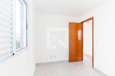 Quarto 1 de apartamento à venda com 2 quartos, 40m² em Parque Sonia, São Paulo