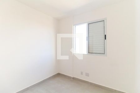 Quarto 1 de apartamento para alugar com 2 quartos, 40m² em Parque Sonia, São Paulo