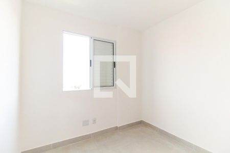 Quarto 1 de apartamento para alugar com 2 quartos, 40m² em Parque Sonia, São Paulo