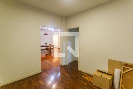 Sala 2 de apartamento à venda com 4 quartos, 245m² em Funcionários, Belo Horizonte