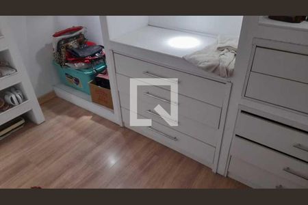 Casa à venda com 4 quartos, 400m² em Jardim Guanabara, Rio de Janeiro