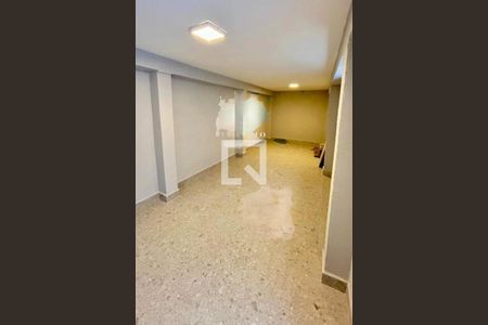 Casa à venda com 3 quartos, 192m² em Vila Camilópolis, Santo André